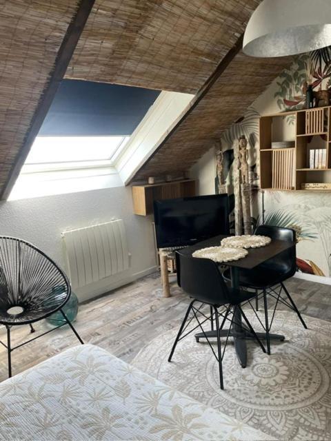 Le Bali Apartment Besancon Ngoại thất bức ảnh